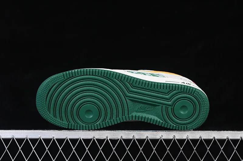 All categories Nk Air Force 1 Air Force series Nk Air Force 1 Low Air Force low-top Nike Air Force 1'07 Low Gray and green contrast Air Force 1 low-top casual sneakers SY1388-025